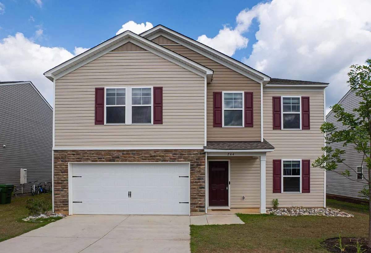 Building Photo - 244 Savannah Wood Rd