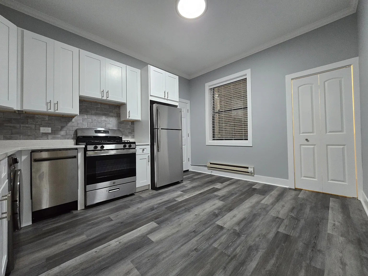1 bed, $2,295 — Photo 4