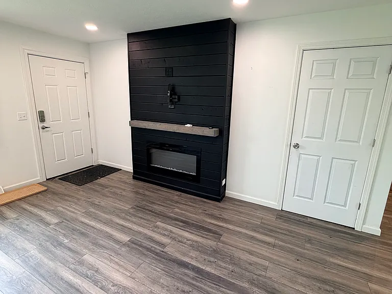 20404 Lunn Rd #20400 — Photo 4