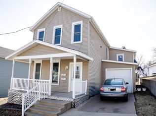 1410 W 3rd St, Dubuque, IA 52001