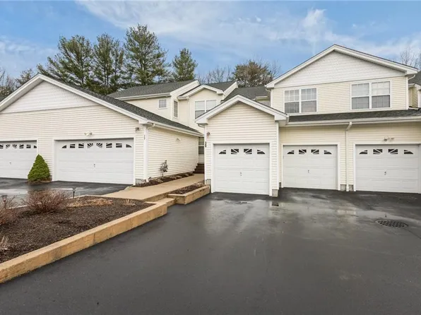 30 Alpine Way, North Smithfield, RI 02896