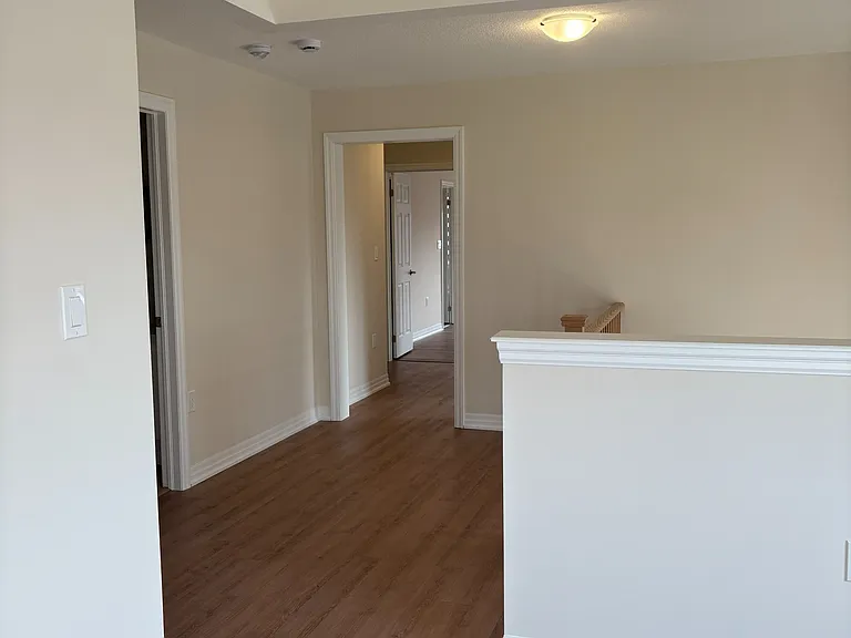 33 Stennett Dr — Photo 11