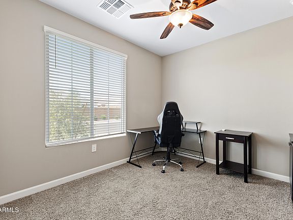 4th image of 2269 N CAMDEN Drive
