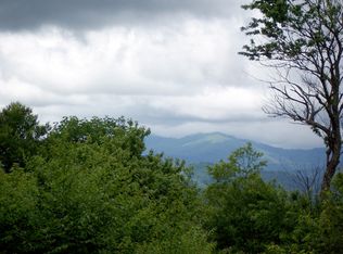 1720 Forest Ridge Dr, Linville, NC 28646