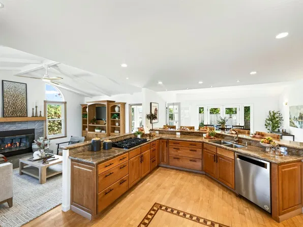 735 William Court, Napa, CA 94558