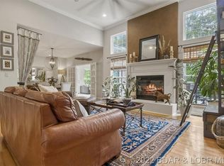 1920 Valley Rd, Osage Beach, MO 65065