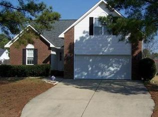 15 Honeybee Cir, Sanford, NC 27332
