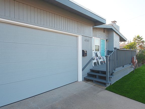3rd image of 4757 Vandever Ave