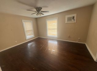 7018 Avenue F APT 1, Houston, TX 77011