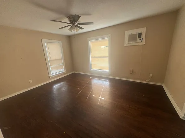 7018 Avenue F APT 1, Houston, TX 77011