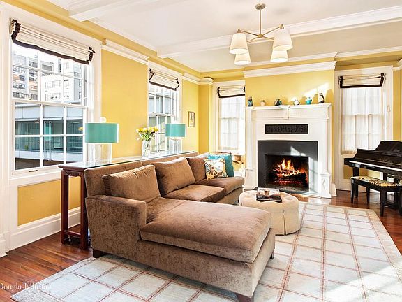 4th image of 901 Lexington Ave #9N