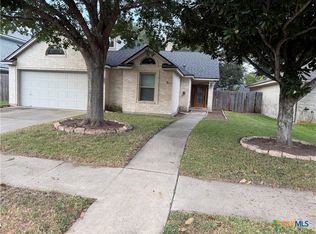 106 Amhurst St, Victoria, TX 77904