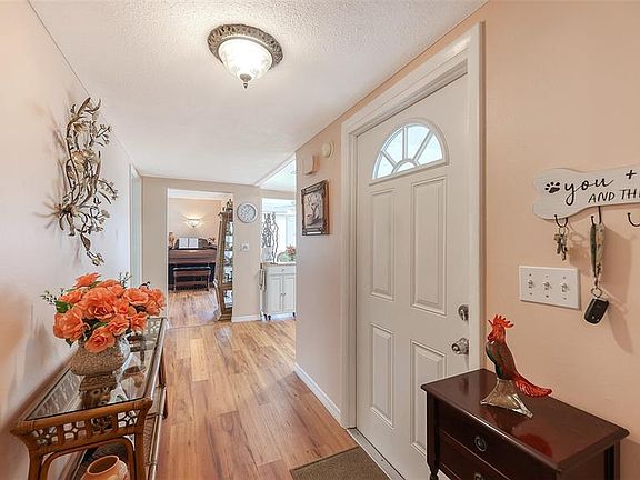5th image of 2623 RIVERBLUFF PARKWAY #V144