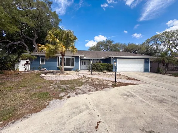 5609 Executive Dr, New Port Richey, FL 34652