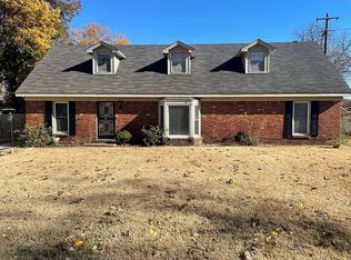3514 Coffee Dr, Memphis, TN 38118