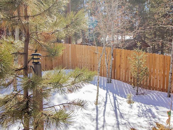 3rd image of 1325 Leslie Cir