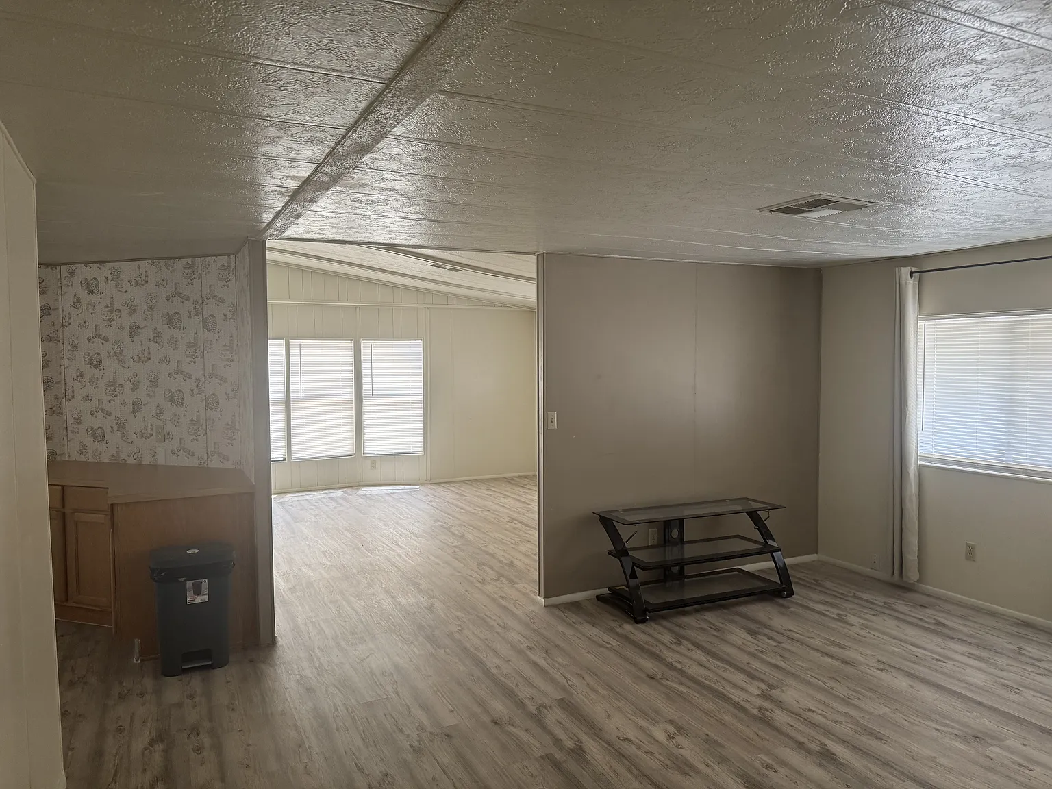 2 bed, 1456 sqft, $1,250 — Photo 4