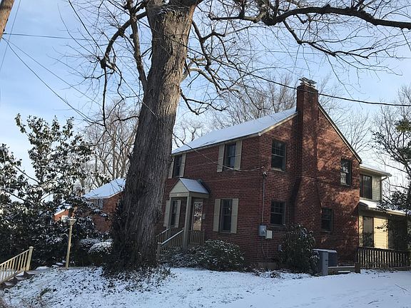 2nd image of 1027 N Manchester St