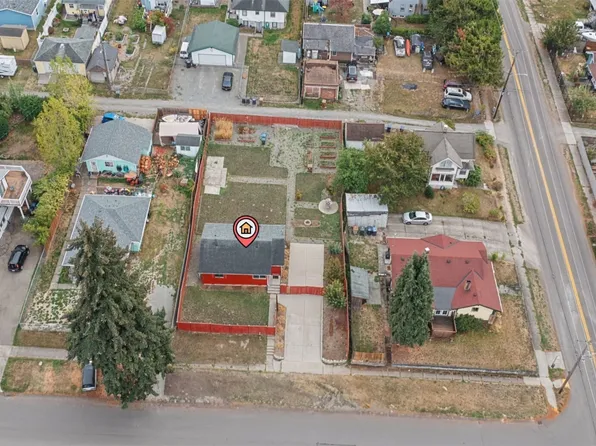 2210 E Harrison Street, Tacoma, WA 98404