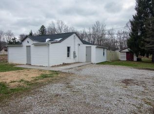 4124 Sandy Lake Rd, Ravenna, OH 44266