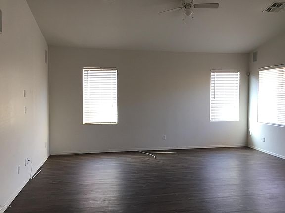 4th image of 46158 W Sky Ln