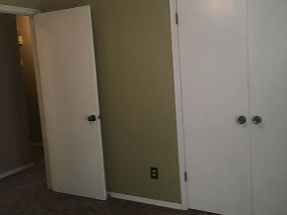 4th image of 3616 NE 141st Ct