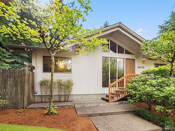 3rd image of 20175 45th Ave NE
