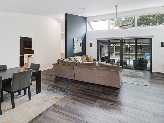 3rd image of 8977 NW 47th Court