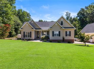 105 Homestead Dr, Piedmont, SC 29673