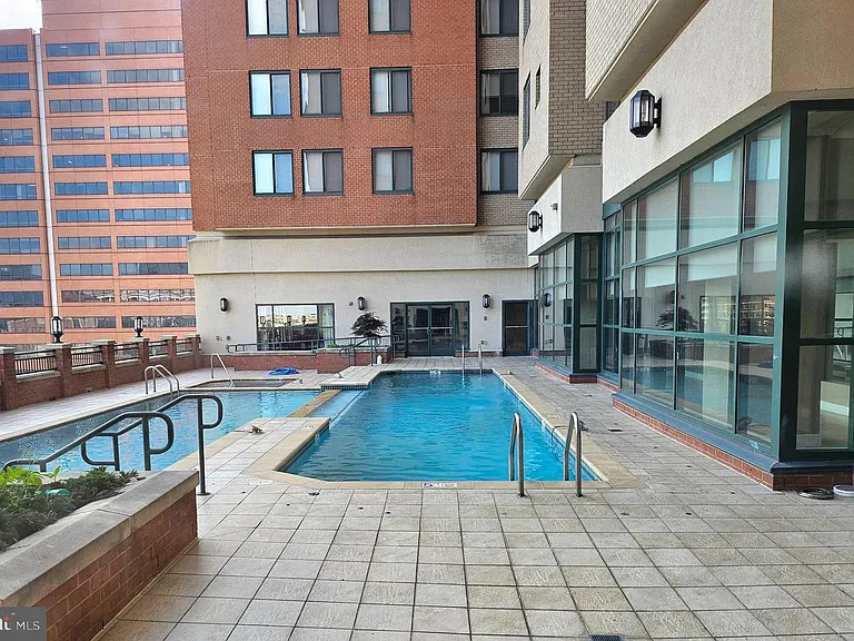 414 Water St #2613 — Photo 18