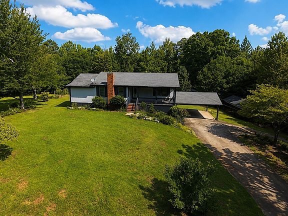 4th image of 962 Willow Springs Rd