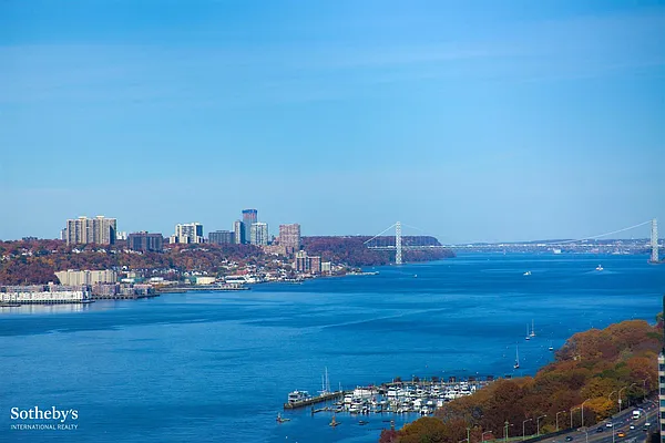 Rented by Sotheby's International Realty | media 37