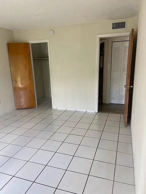 1 bed, 725 sqft, $1,750 — Photo 4