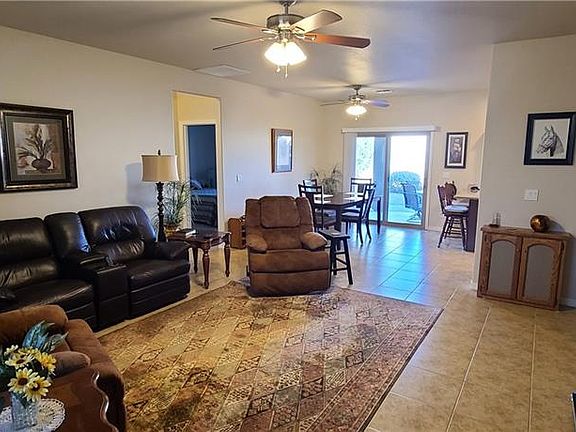 3rd image of 3406 Sonora Desert St