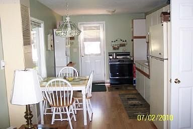 4th image of 5196 Muskego Dr