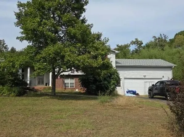 240 Ranchette Village Loop, Searcy, AR 72143