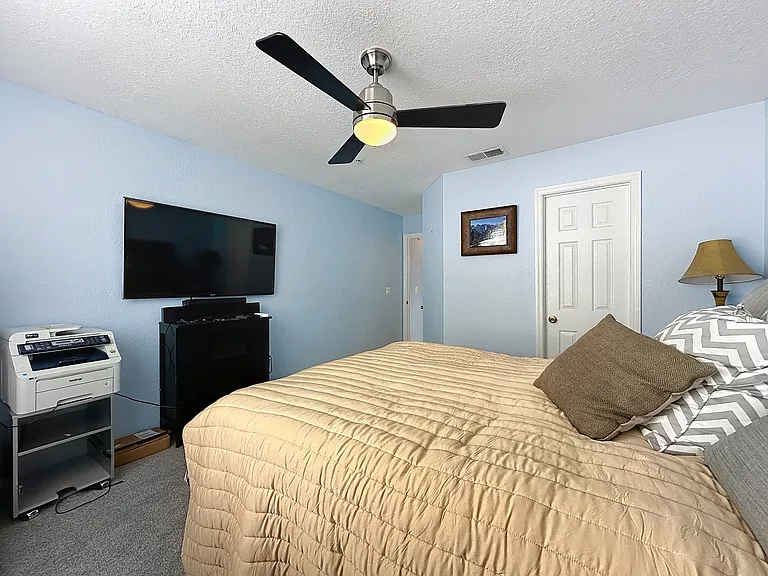 800 Boardwalk Dr #622 — Photo 34