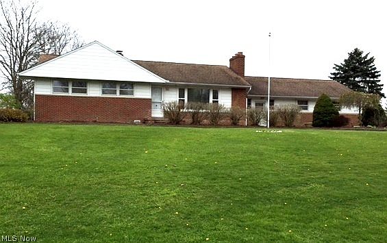 1st image of 451 Forsythe Blvd