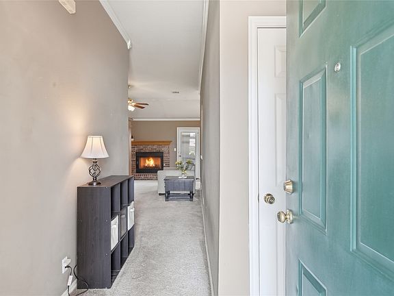 3rd image of 5313 S Maple Pl