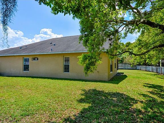4th image of 2801 Big Pine Dr