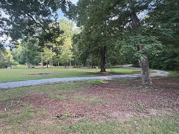 3rd image of 265 Frechette Ln
