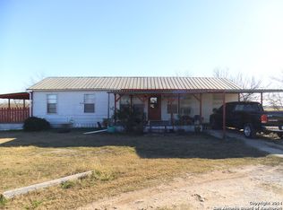 7100 Coughran Rd, Pleasanton, TX 78064