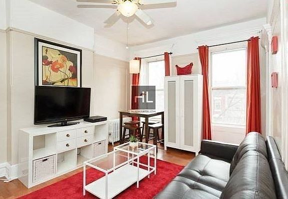 2nd image of 759 Lincoln Pl #2