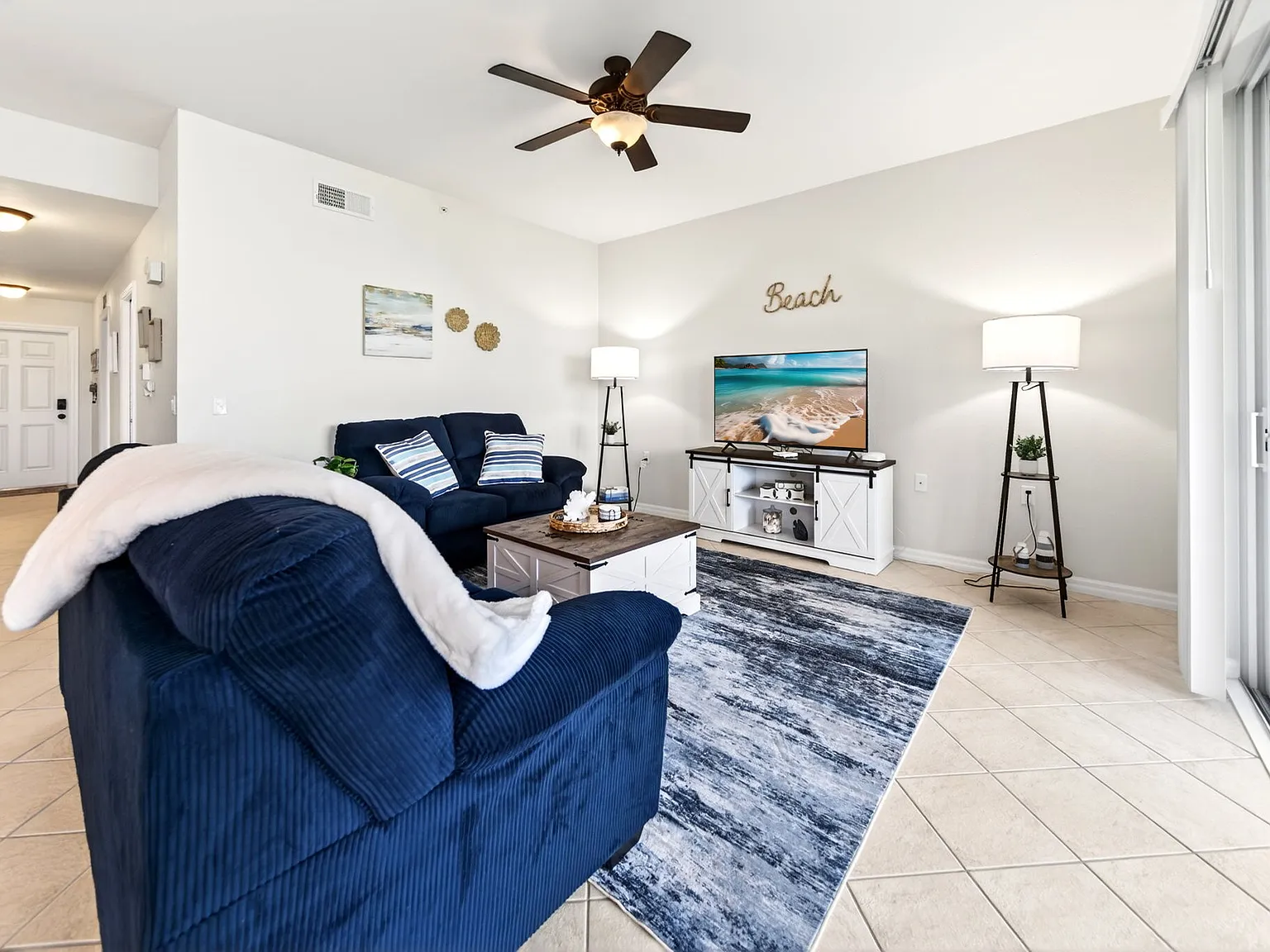 2 bed, $2,600 — Photo 3