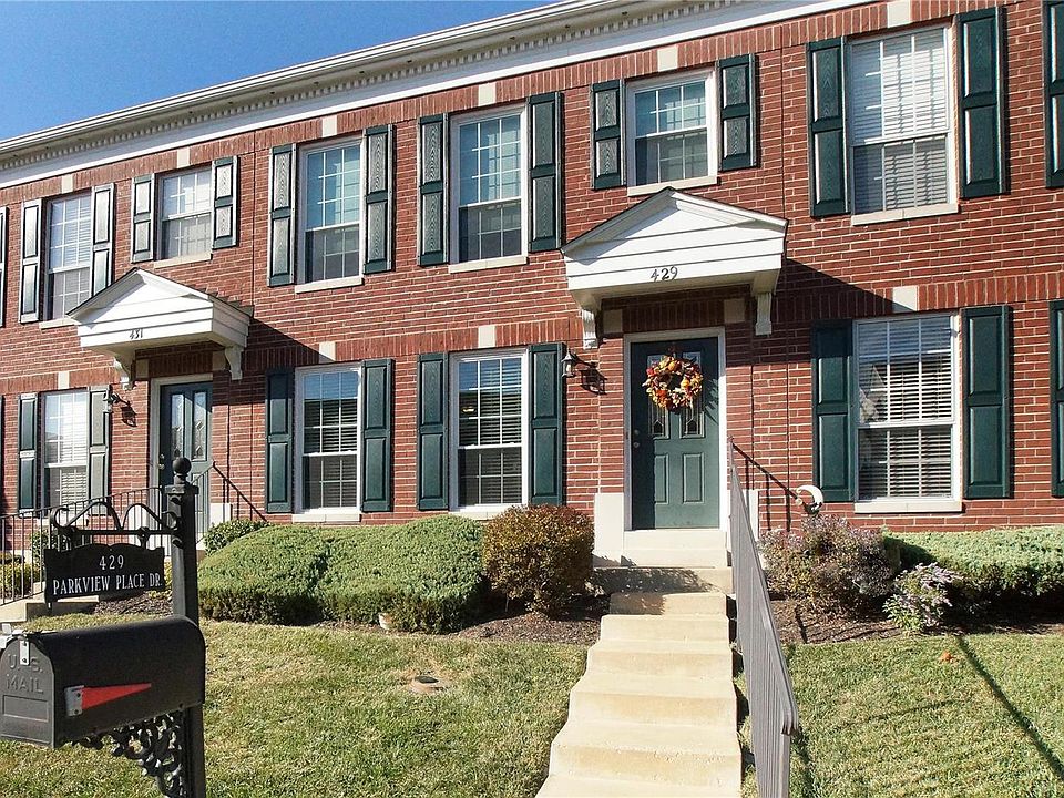 1st image of 429 Parkview Place Dr