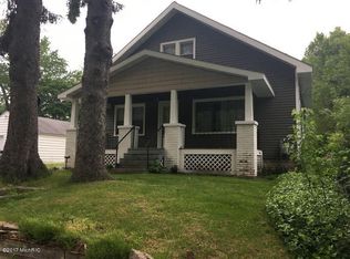 1629 McDonald St NW, Grand Rapids, MI 49504