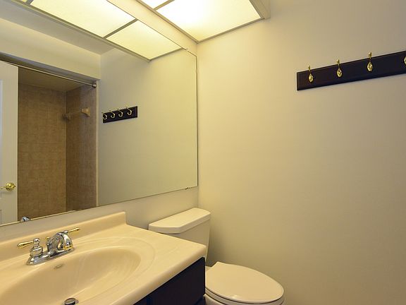 2nd image of 3090 Landmark Blvd APT 1907