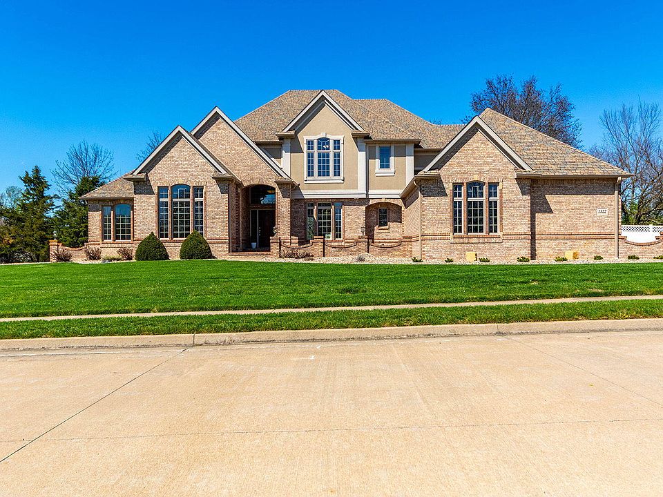 1st image of 1322 Ryan Dr