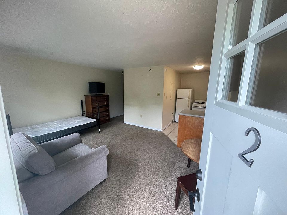 1st image of 12 Foote St #2