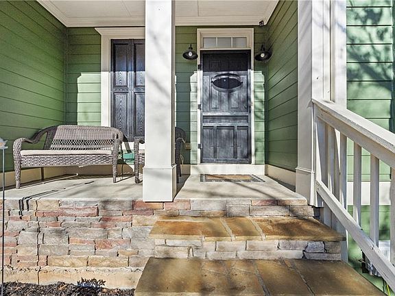 2nd image of 129 Boulder View Dr